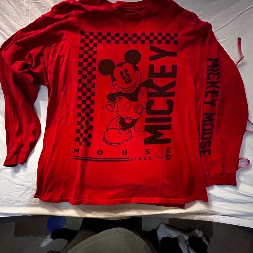 Disney Mickey Mouse Red Long Sleeve T Shirt Men XL Graphic Print S